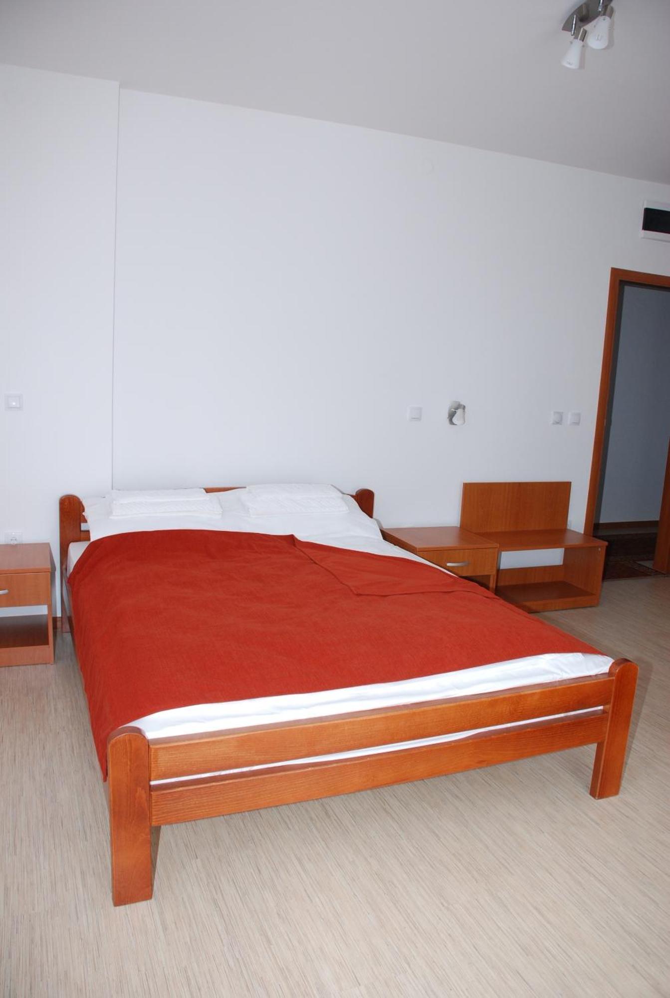 M Garni Hotel Vranje Exterior foto